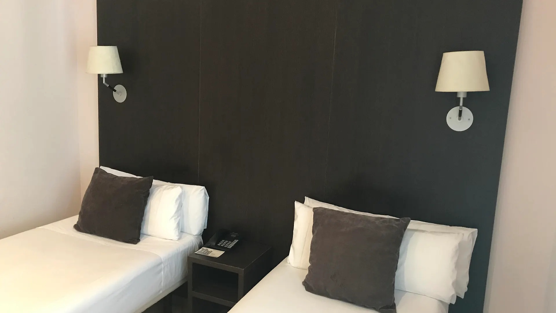 Hotel Ramblas Internacional Barselona 3*,  İspanya